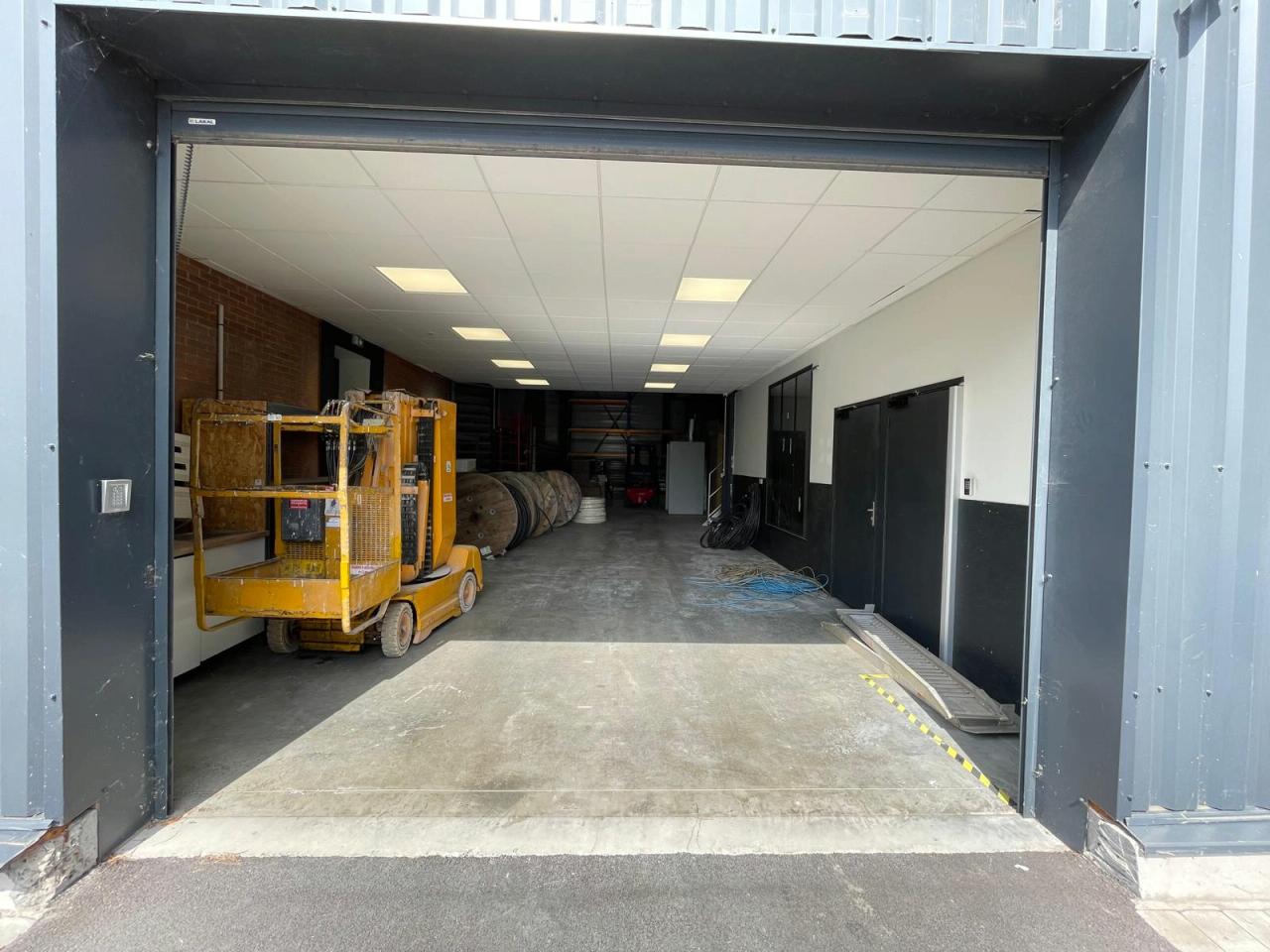 Local d'activité Seclin 350m² Location local d'activité Seclin Nord OLACT2114428 5